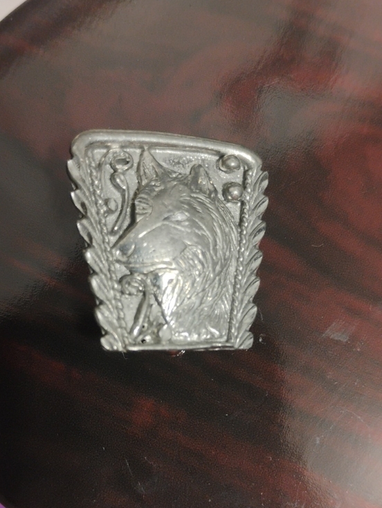 Native Design Jewelry - Native Design Silver Tone Wolf Head Brooch